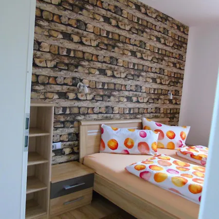 Apartment Csilla 2 Oberweid