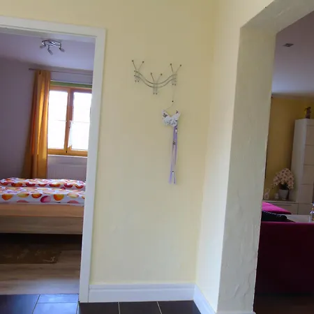 Apartment Csilla 2 *